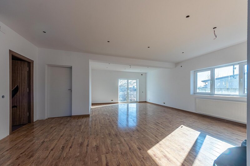 Cornetu, 5 camere, 188mp