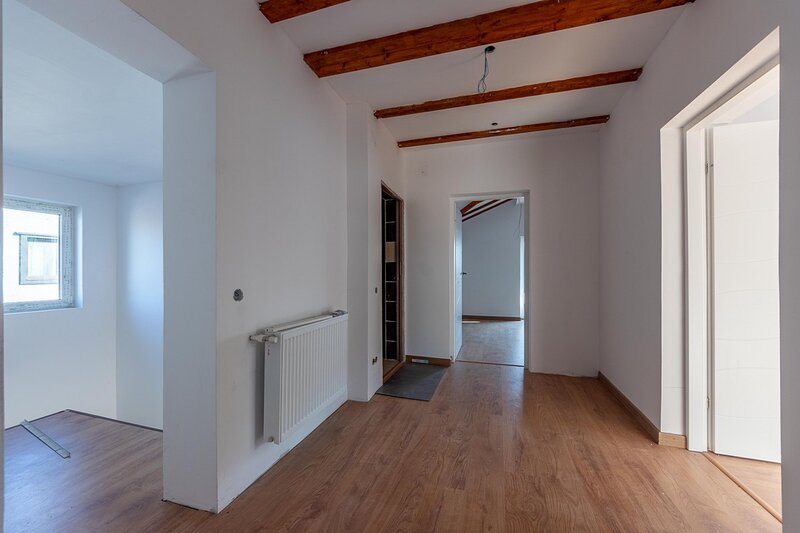 Cornetu, 5 camere, 188mp